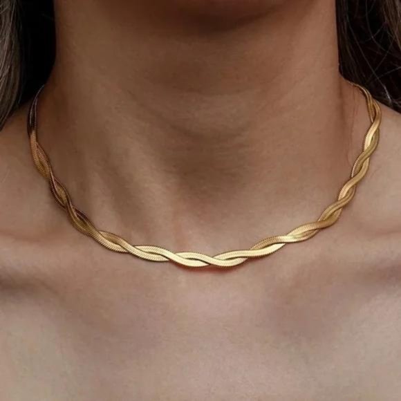 Jewelry - NEW DOUBLE LAYER HERRINGBONE 18K GOLD CHAIN NECKLACE